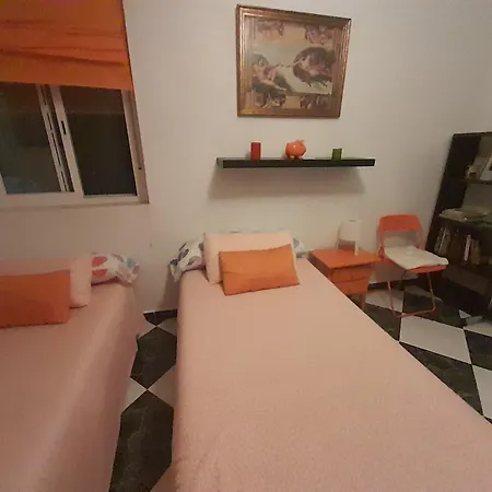 A 50 Metros De La Playa