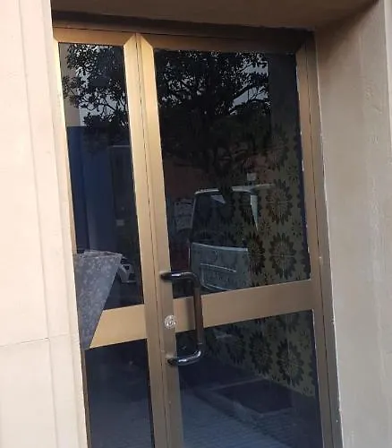 A 50 Metros De La Playa 아파트