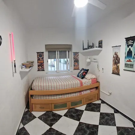 A 50 Metros De La Playa * Cádiz